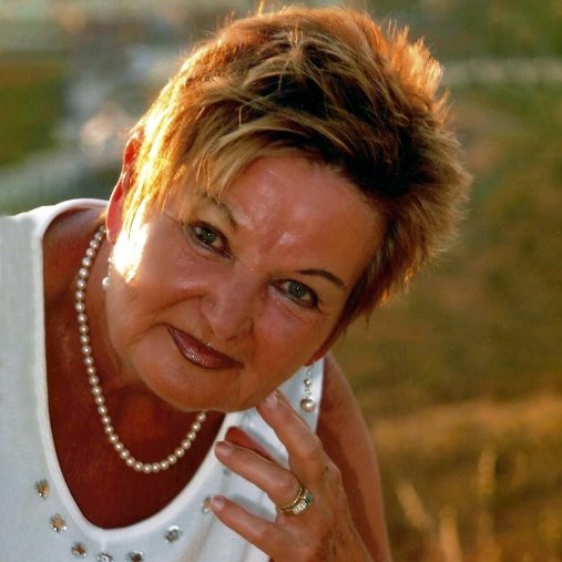 Uitvaartzorg Commeyne - Yvonne Dutry