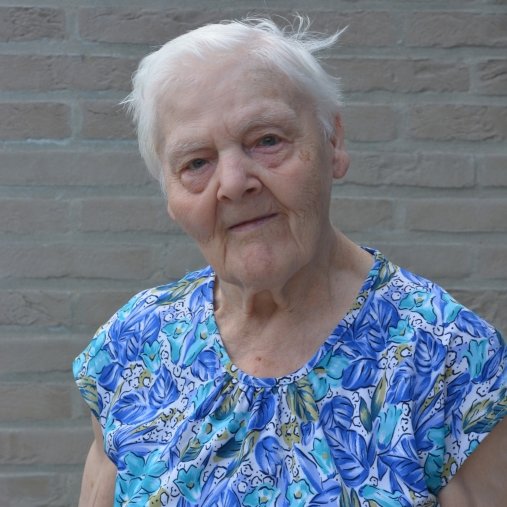 Uitvaartzorg Commeyne - Sara Vancompenolle